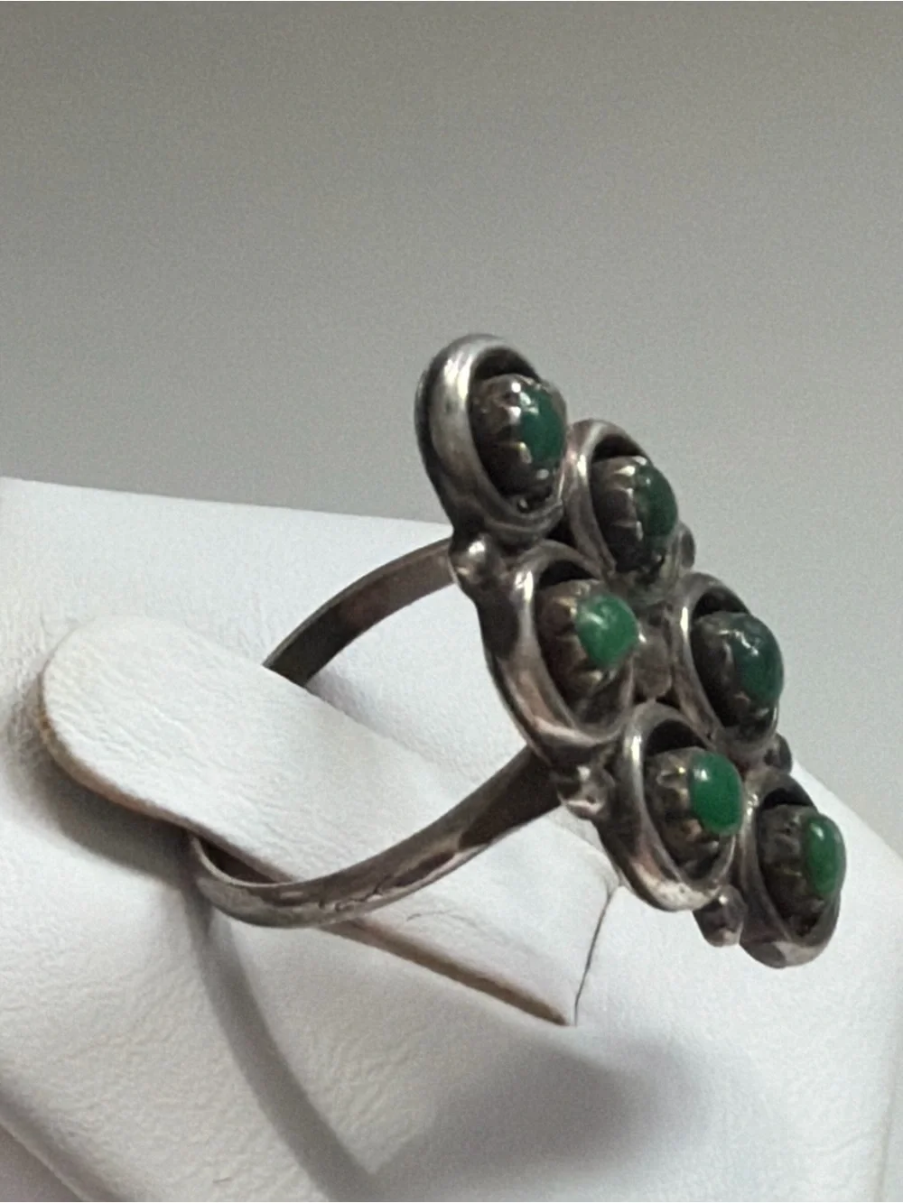 Vintage Southwestern Green Turquoise Snake Eye Sterling Silver Ring